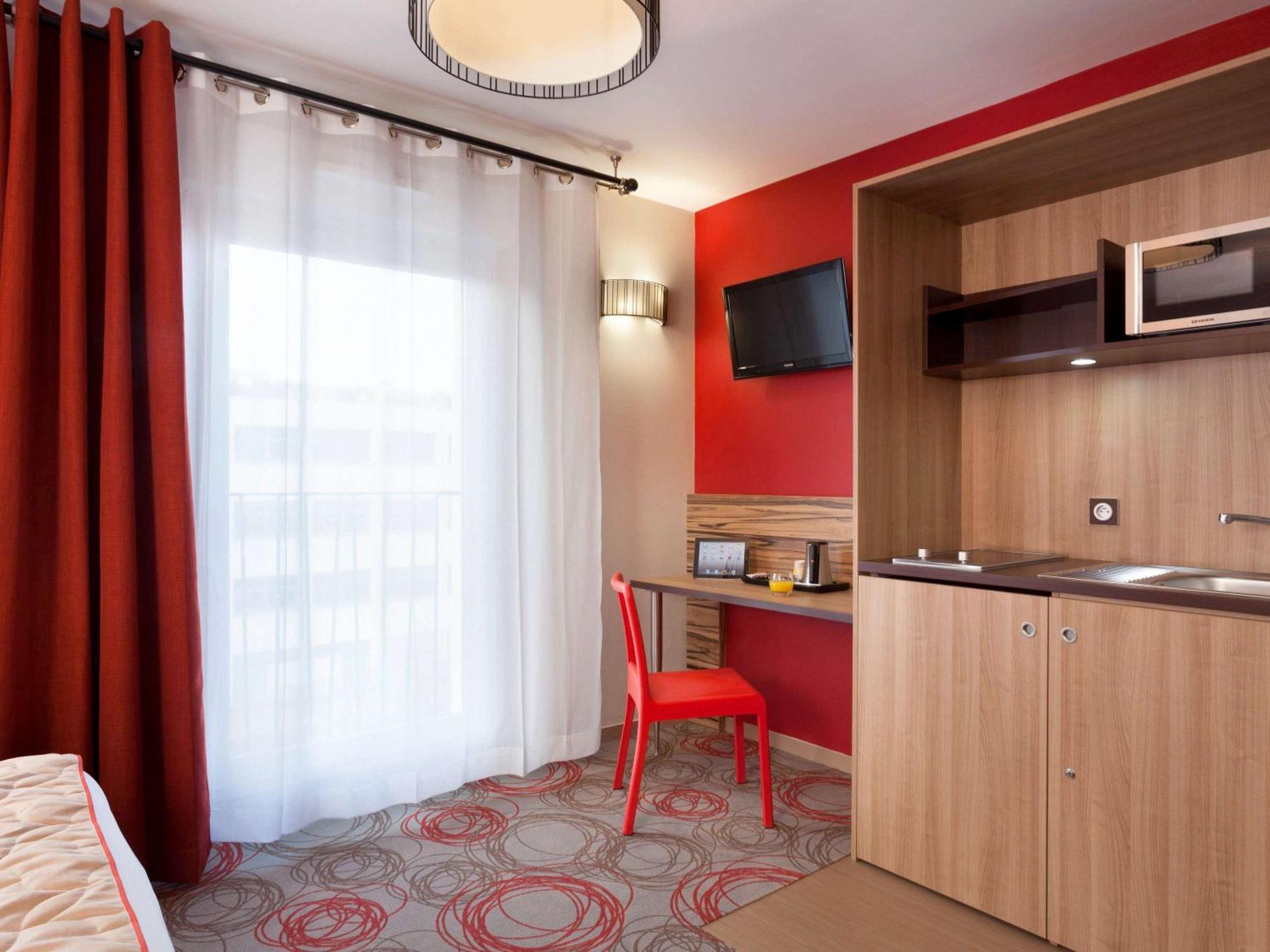 ควอลิตี้ สวีท ลียง กงฟลูองซ์ Aparthotel ภายนอก รูปภาพ